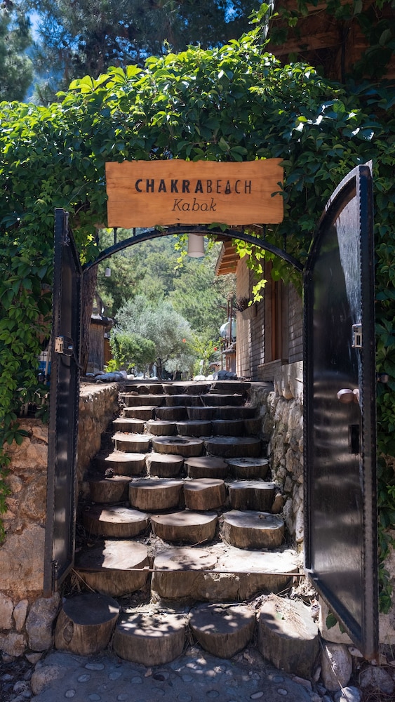 Chakra Beach Kabak 2/50