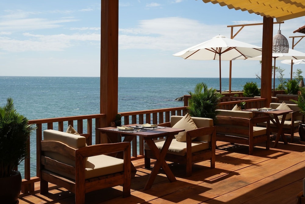 Green Bay Phu Quoc Resort & Spa 37/48