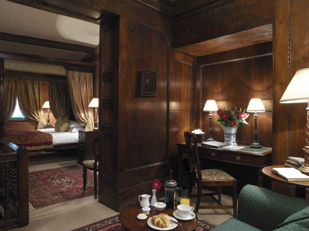 The Rookery Hotel 57/62