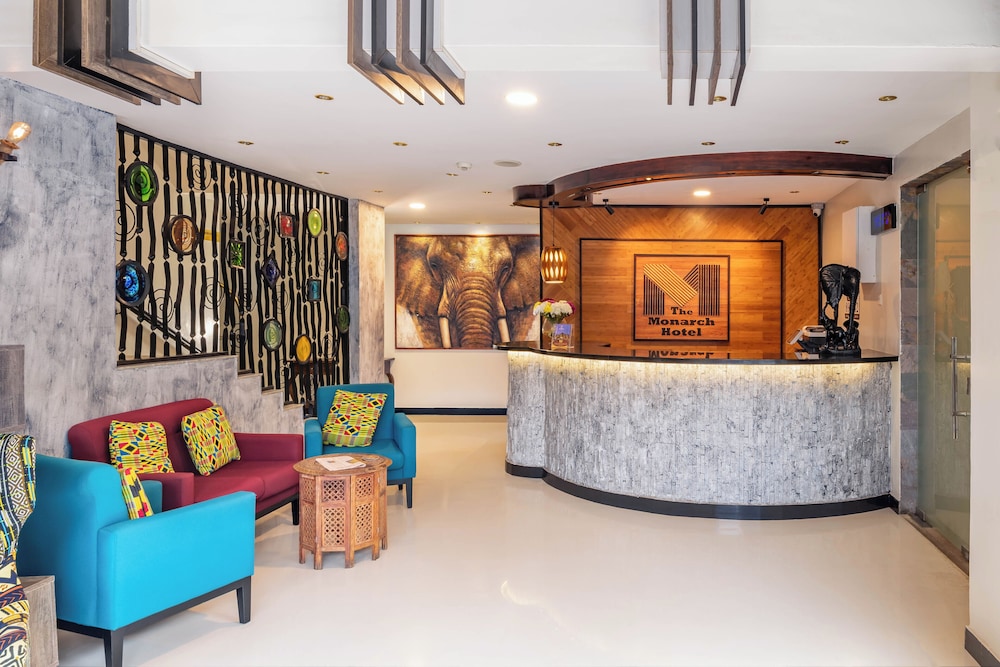 The Monarch Hotel 4/47