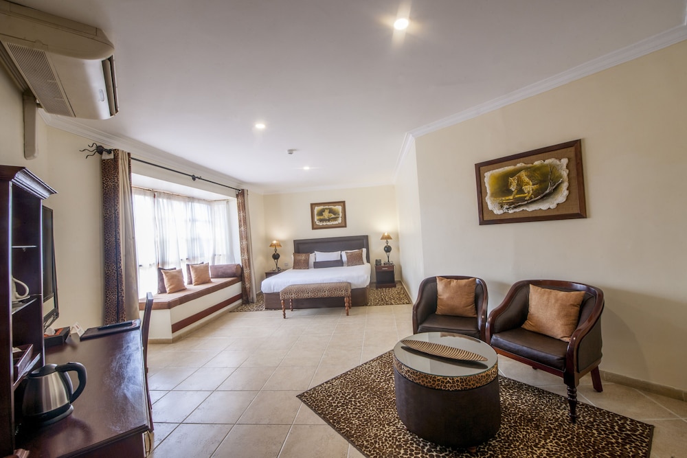 The African Tulip Hotel 18/26