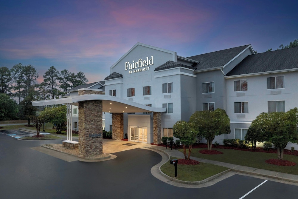 Fairfield Inn Suites Emporia I 95 in EMPORIA - VA
