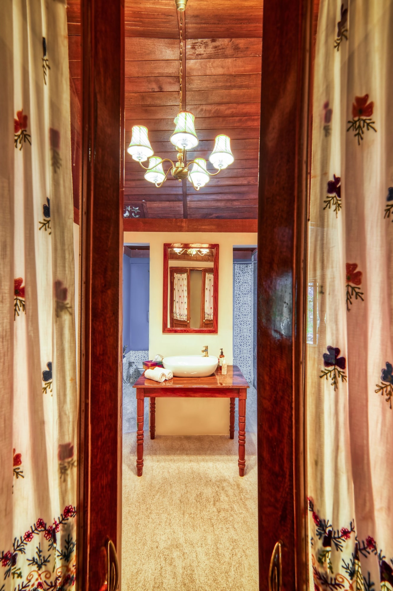 ROYAL, CHALET, 2 KING BEDS, PLUNGE POOL
