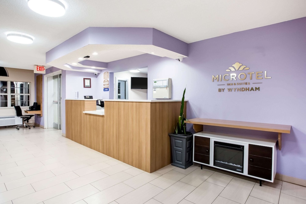 Microtel Inn & Suites by Wyndham Southern Pines / Pinehurst 6/41