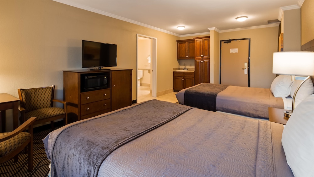 Best Western John Muir Inn 13/43