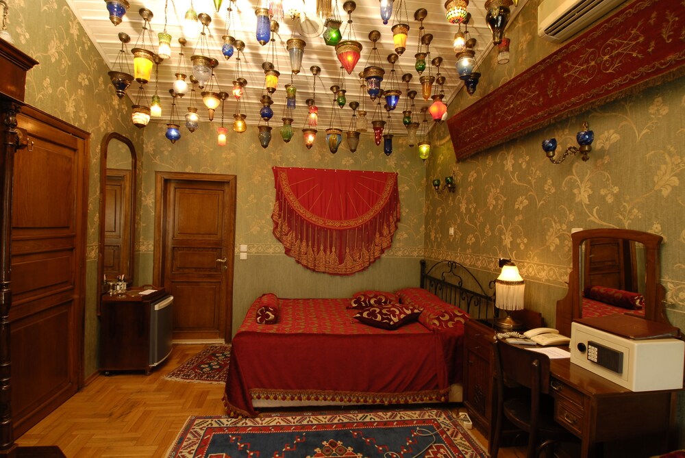 The Kybele Hotel Special Class 28/50
