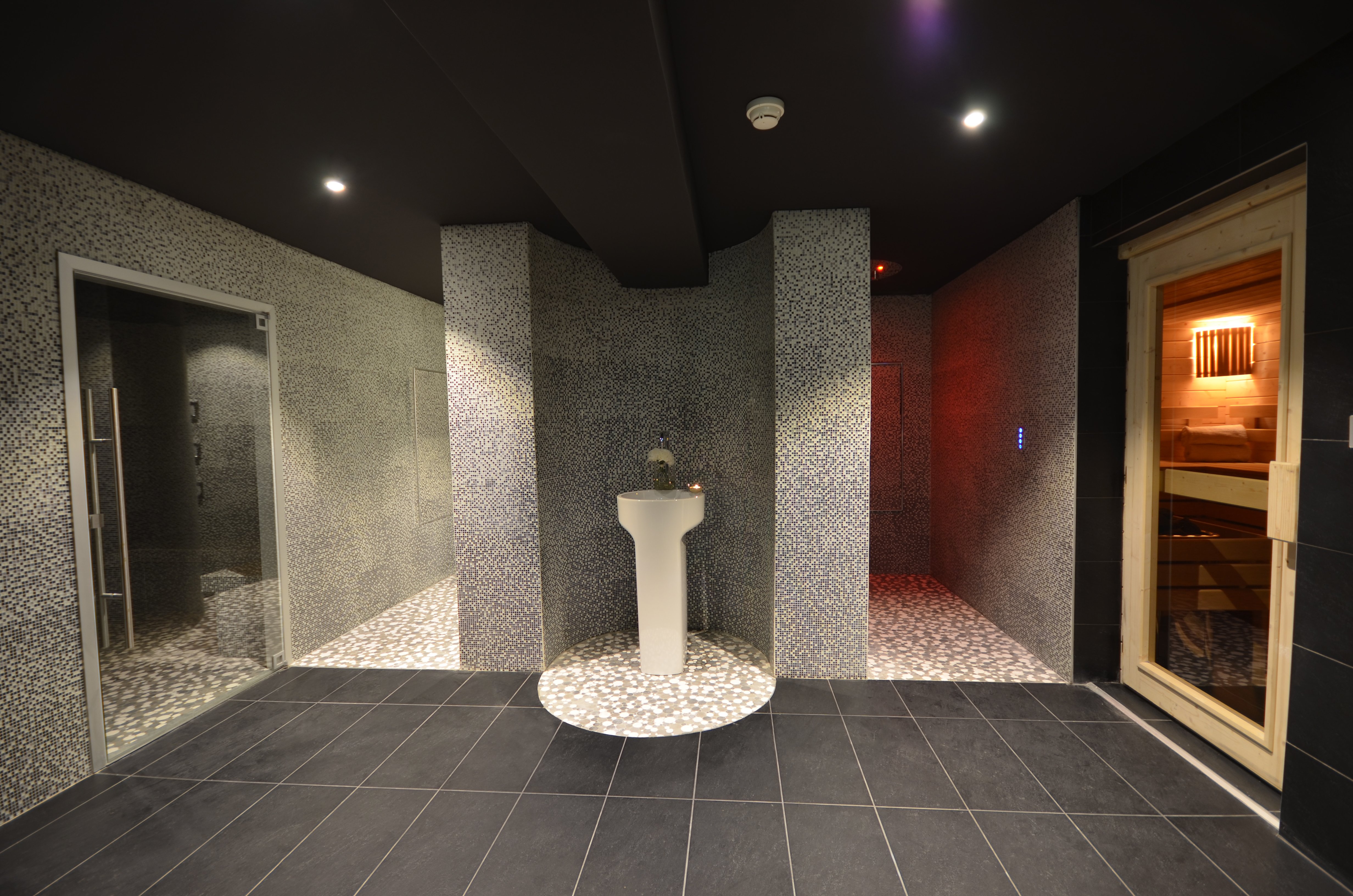 Holiday Inn Dijon 27/75