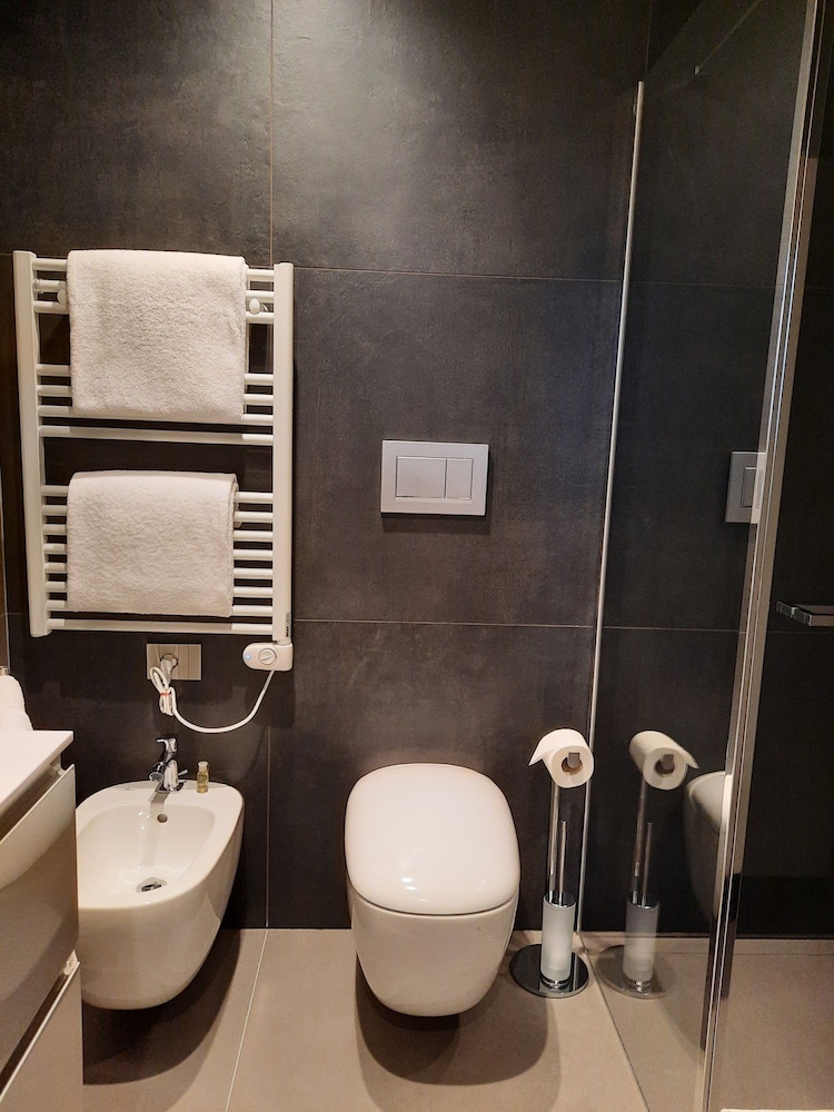 Milan Eleven by Brera Apartments 44/50