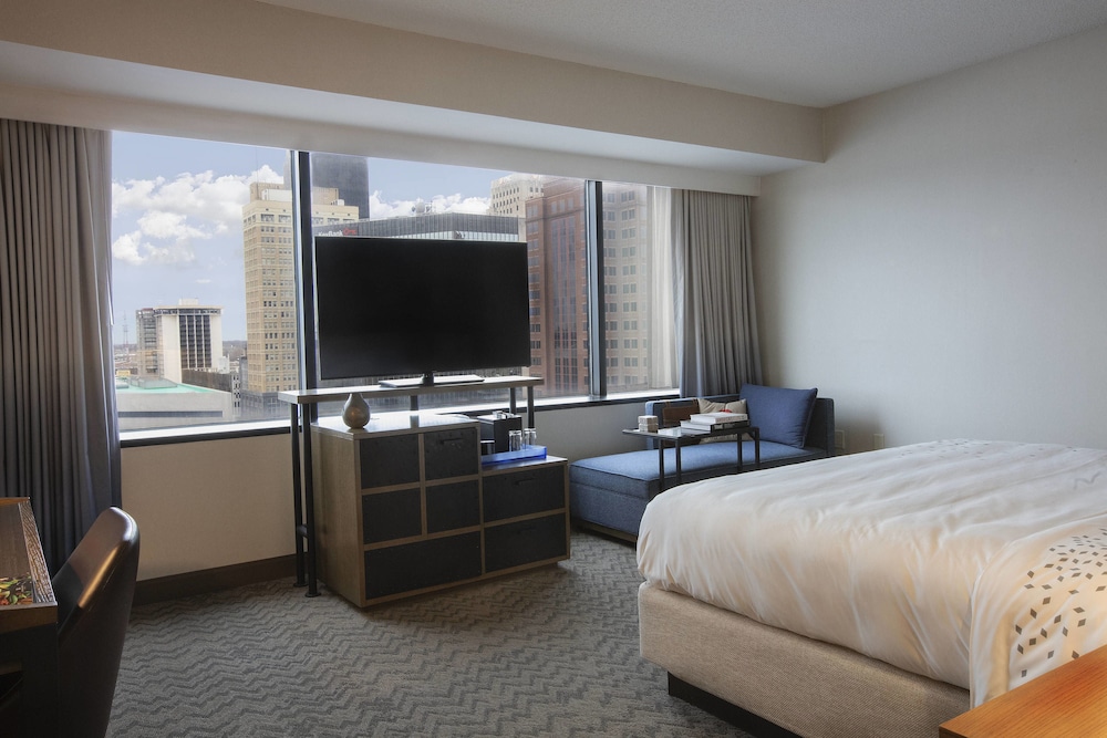 RENAISSANCE TOLEDO DOWNTOWN HOTEL 11/66