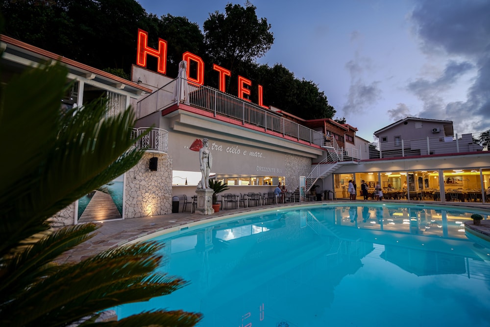 HOTEL ORRIZONTE BLU 2/47