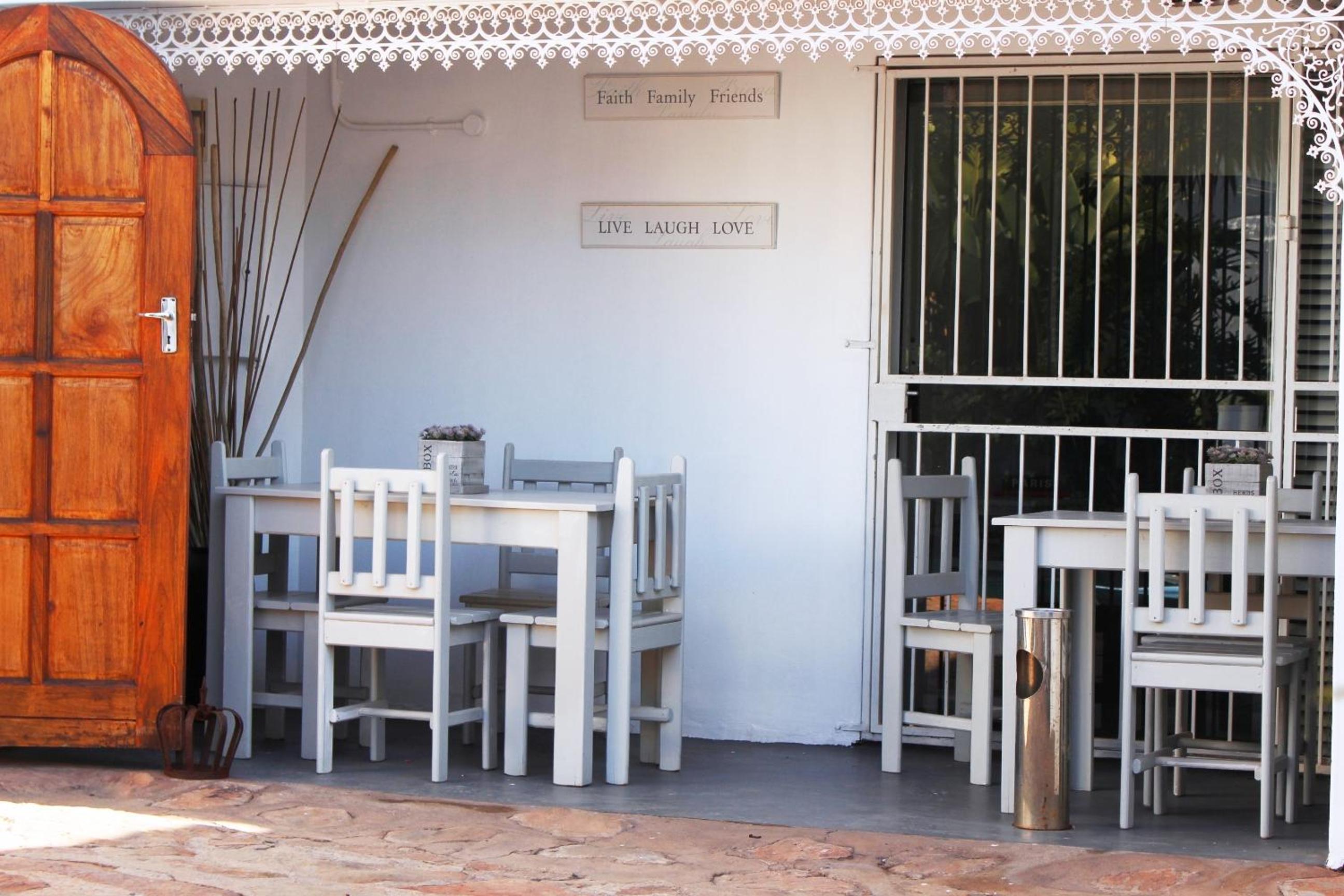 Golden Key Guest House 1/13
