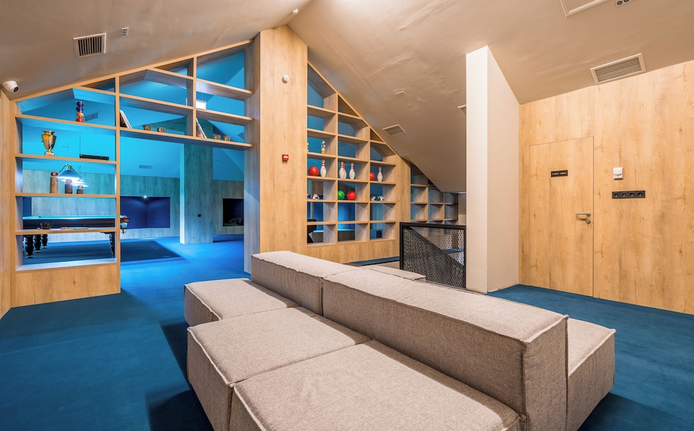 Alpina Hotel 26/50