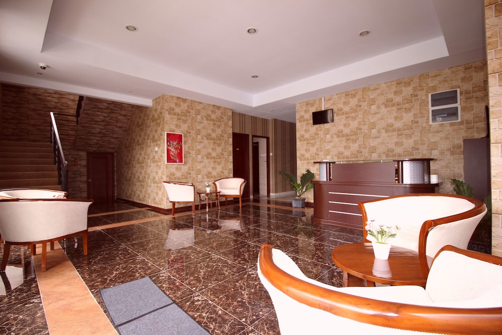 Amaya Suites 5/35