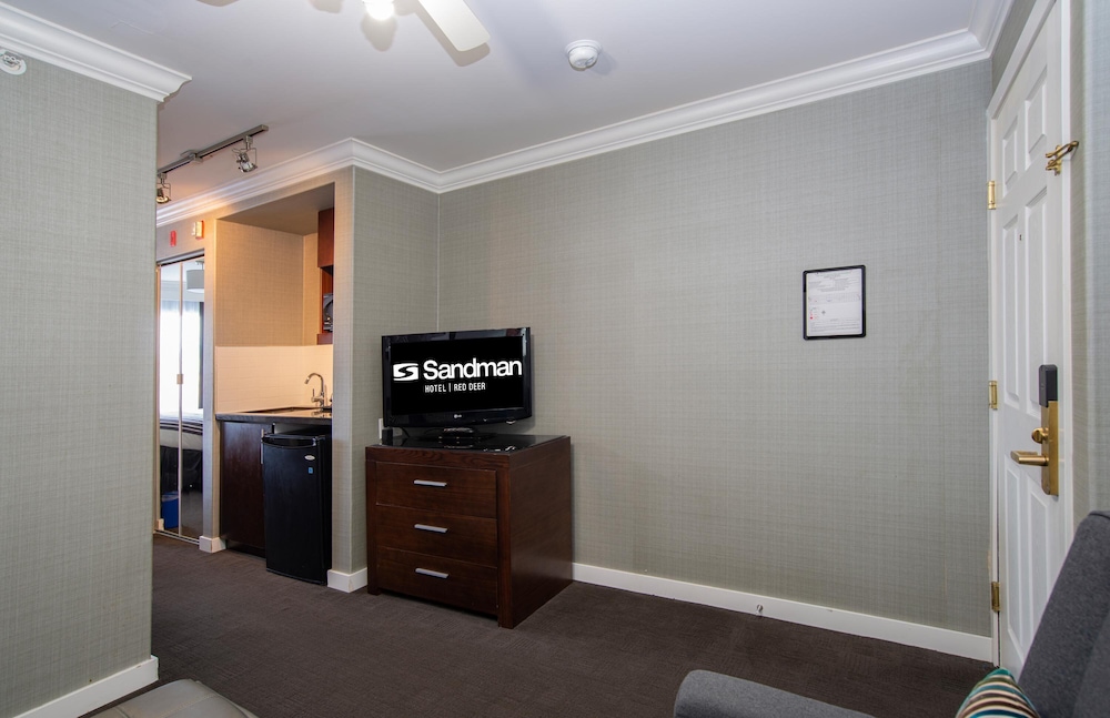 Sandman Hotel Red Deer 38/46
