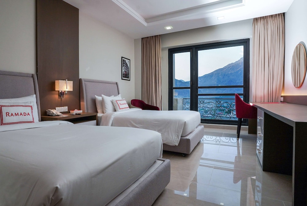 Ramada Resort by Wyndham Gilgit 26/45