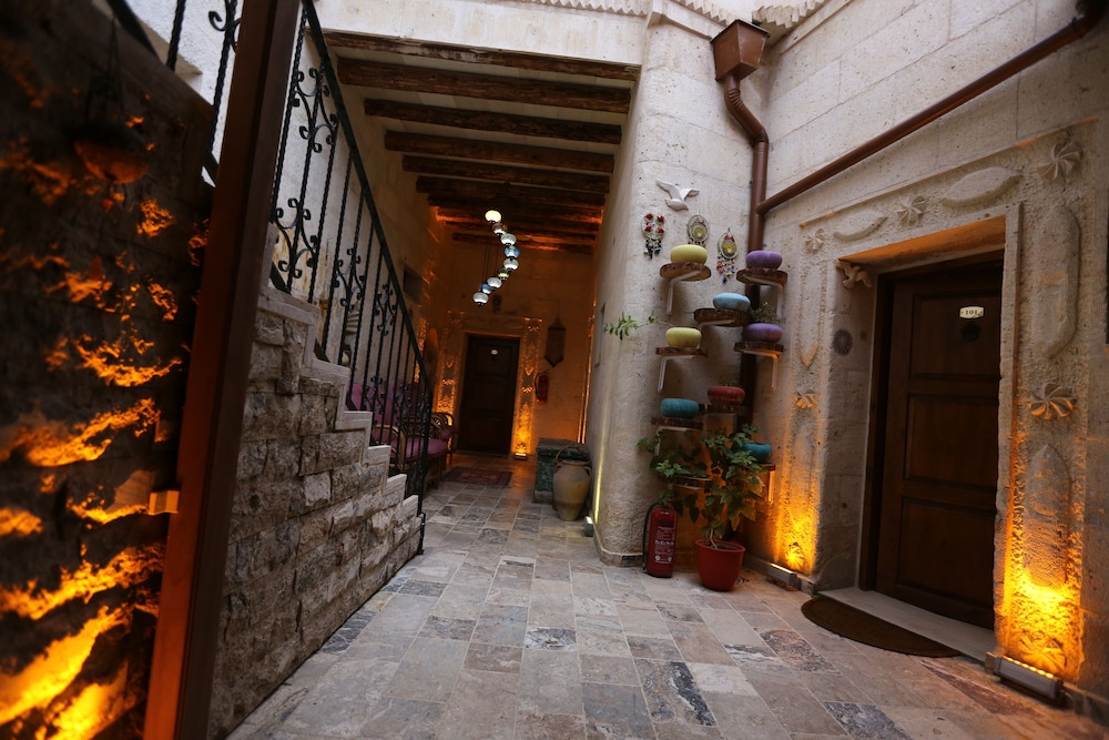 Avanos Suites 6/62