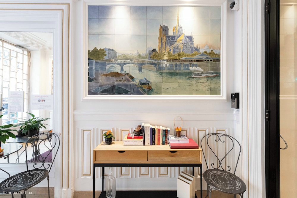 HOTELHOME PARIS 16 38/50
