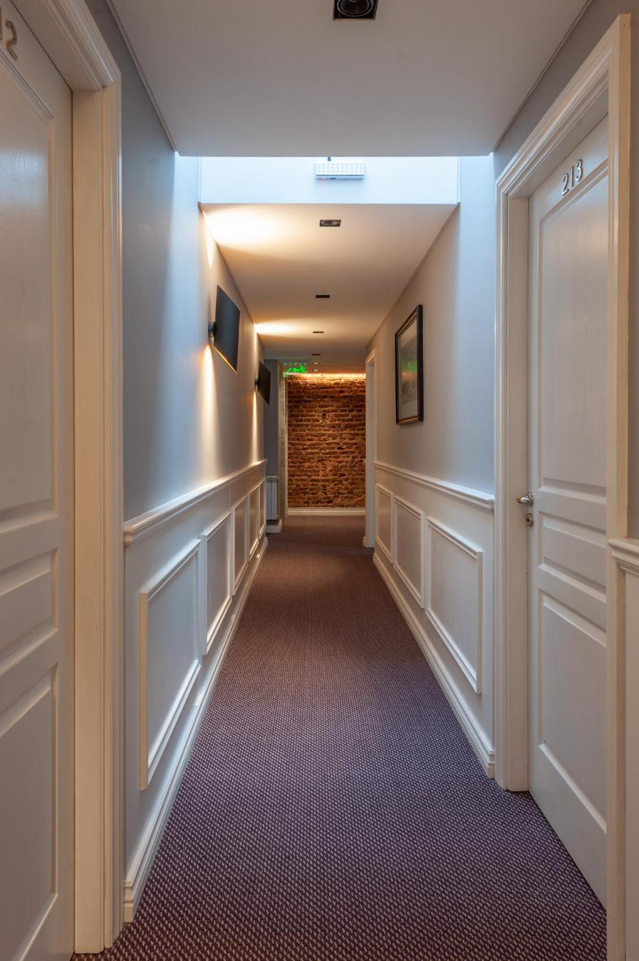Altos de Guemes Hotel 7/50