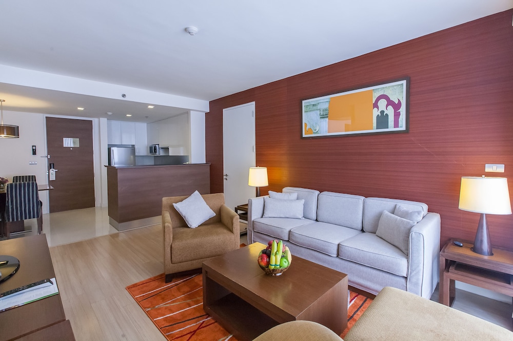Oakwood Residence Sukhumvit 24 Bangkok 20/26