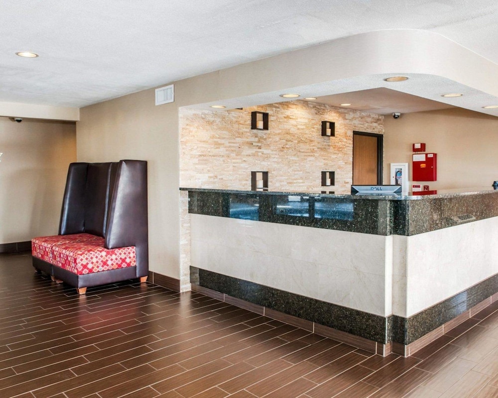 Quality Inn Effingham North 7/55