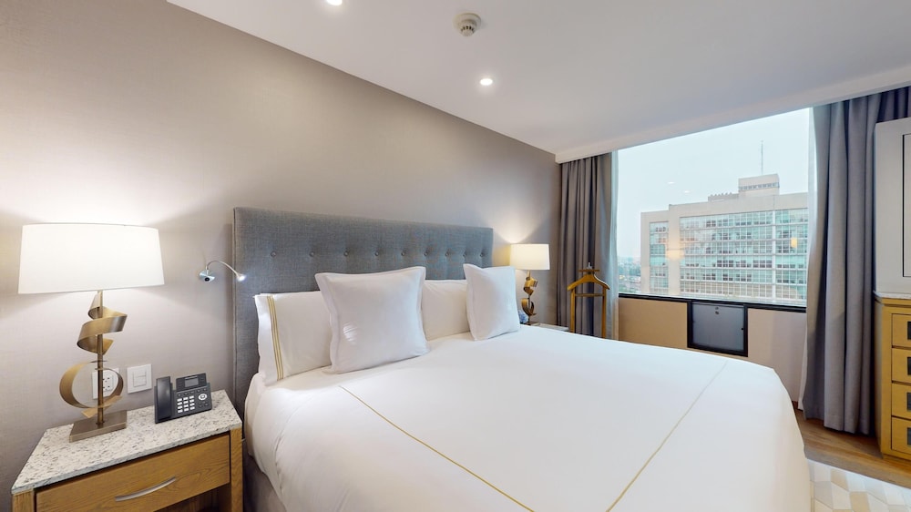 Master, Superior, Suite, King Bed, Sofa