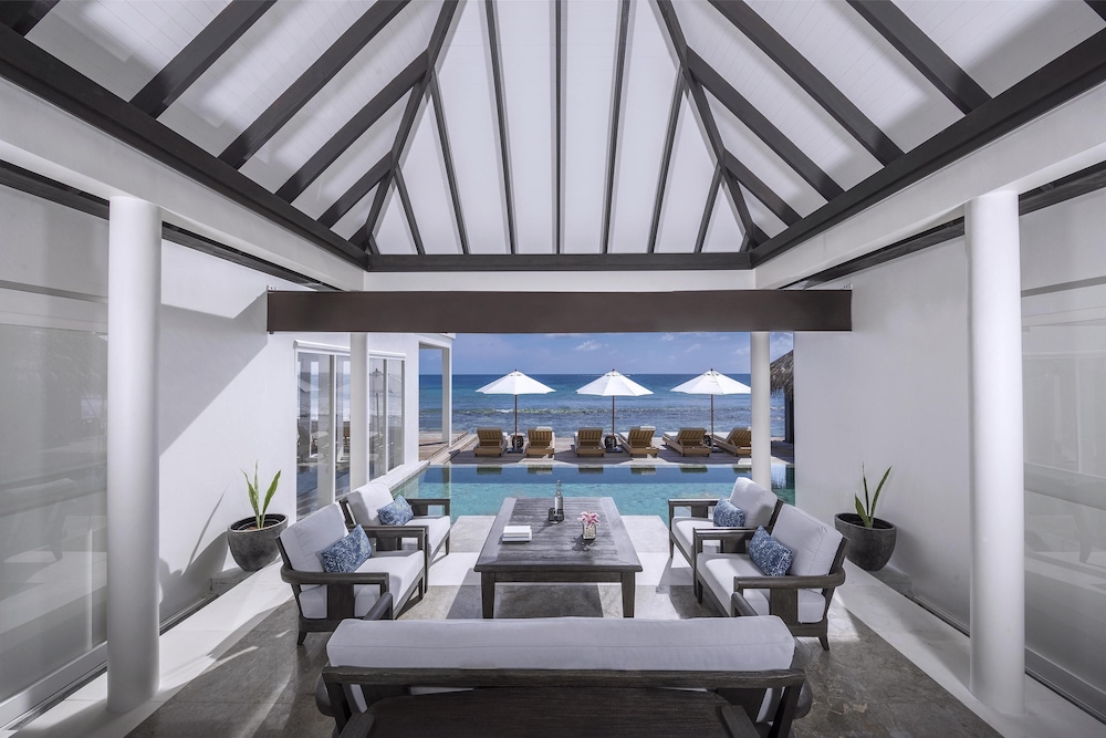 Naladhu Private Island Maldives 31/65