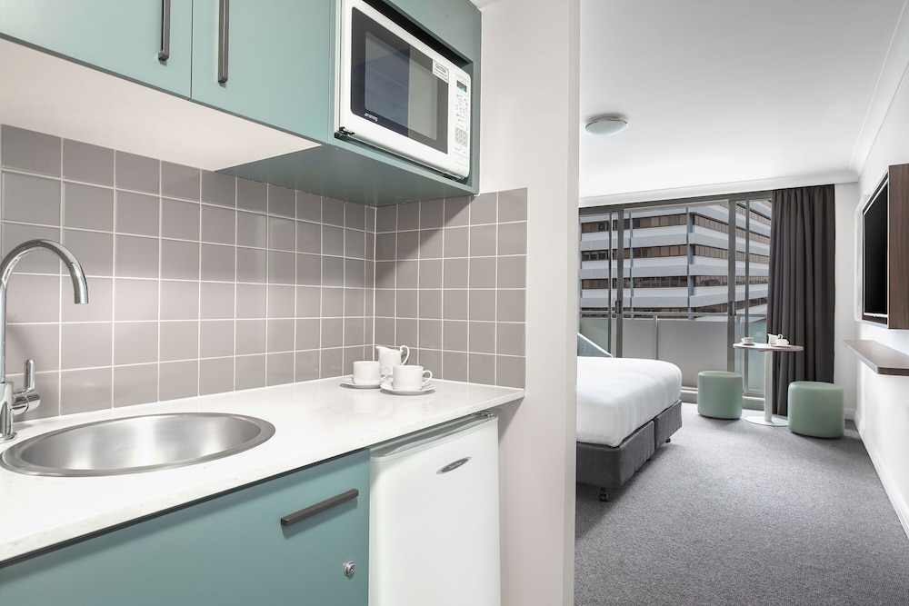 Mantra Chatswood 14/54