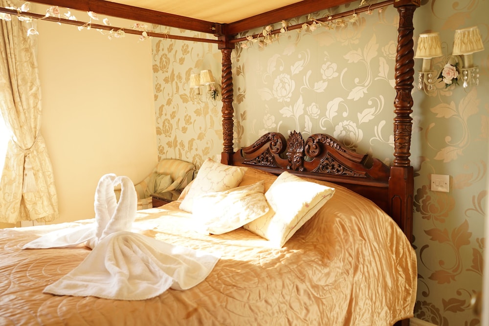 Regency Hotel 18/50