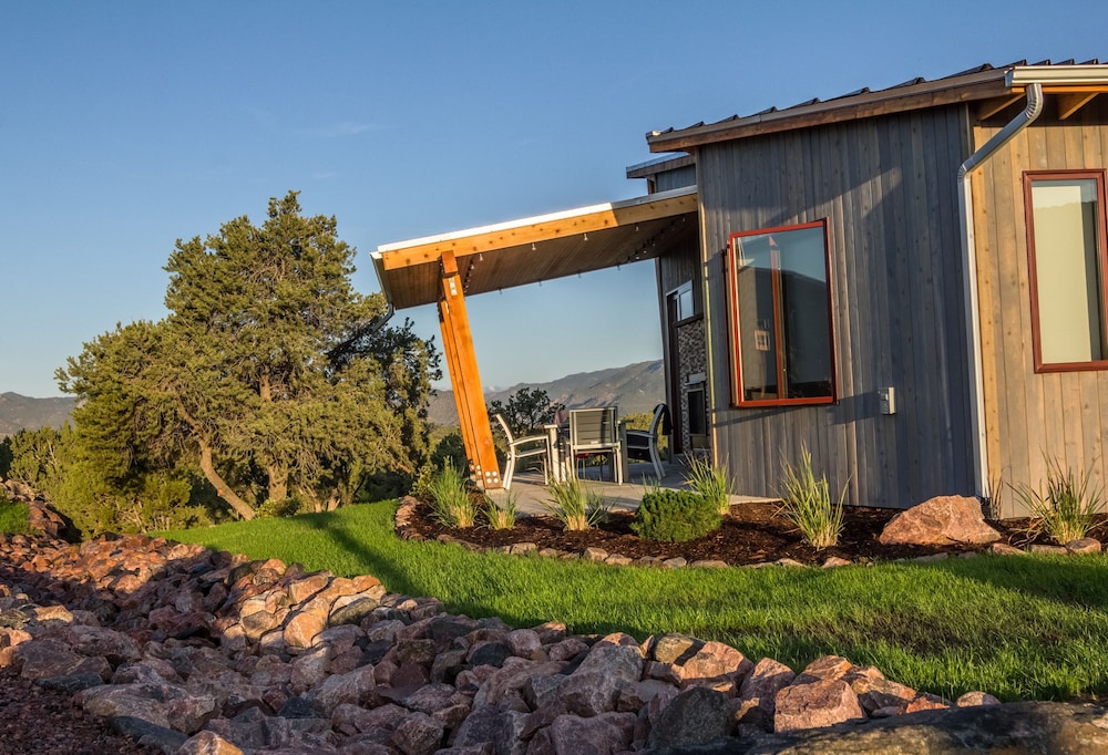 Royal Gorge Cabins 3/69