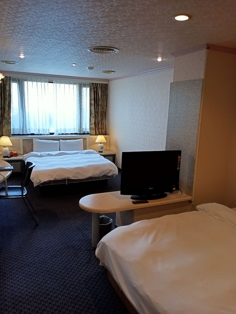 Chungli Business Hotel 19/48