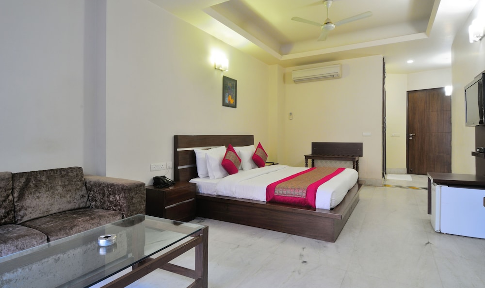 Oyo 11352 Hotel Shanti Villa 15/61
