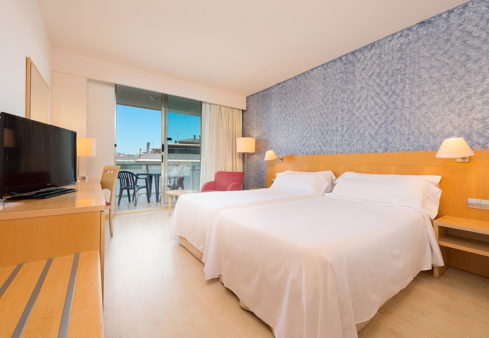 Sol Port Cambrils (ex Tryp Port Cambrils) 28/72