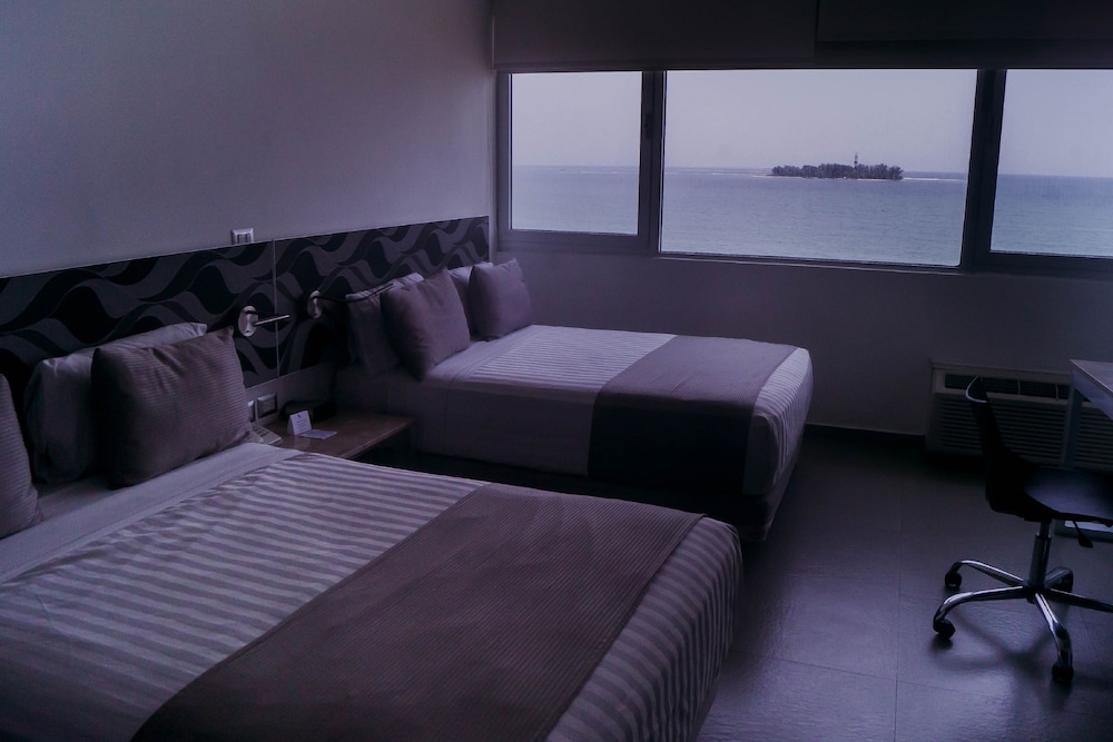Hotel Punta Azul 19/59