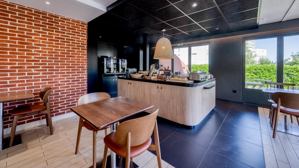 Campanile Bordeaux Ouest Le Bouscat 51/64
