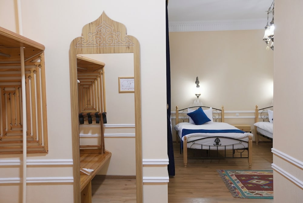 Zargaron Boutique Hotel 14/25