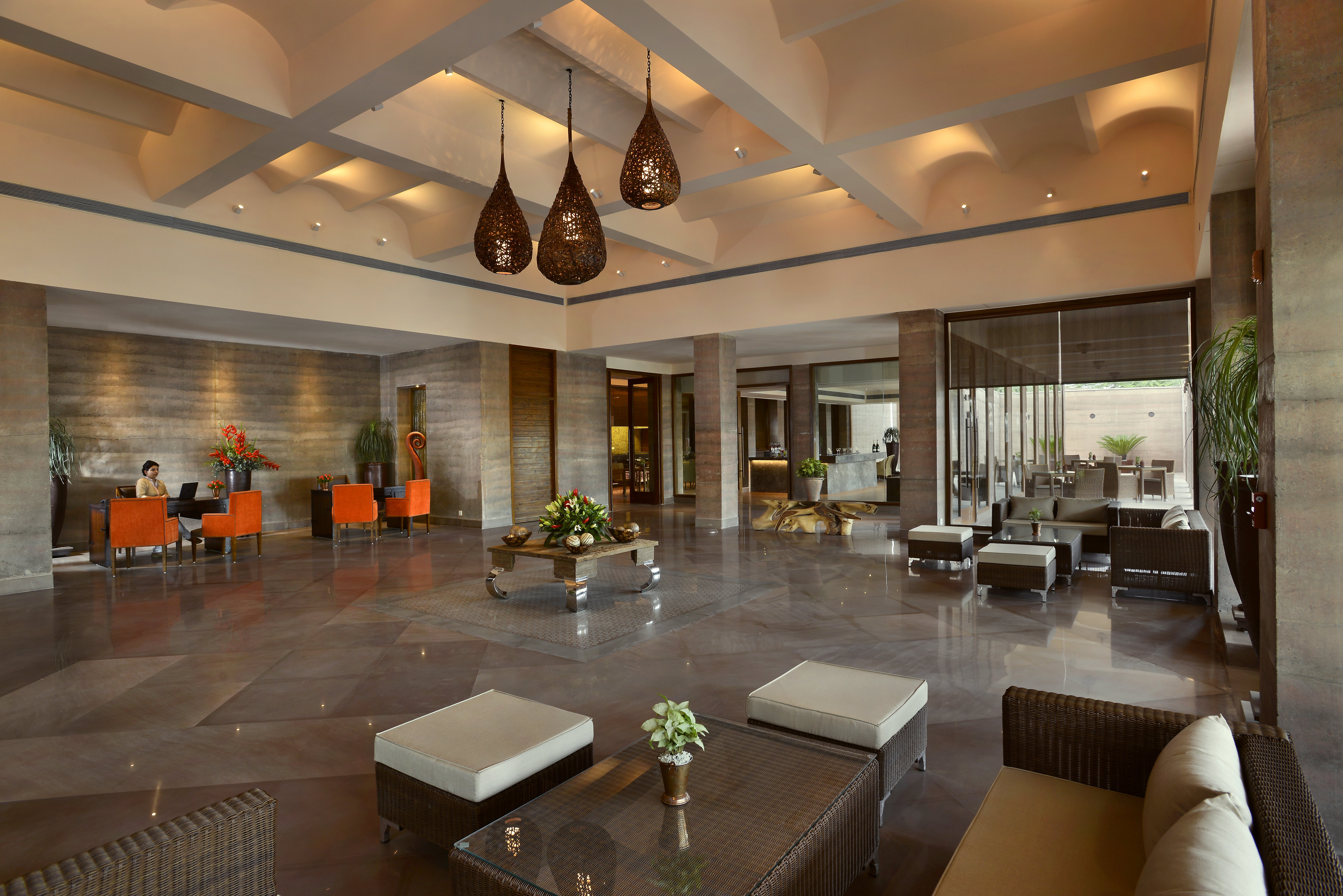THE LALIT MANGAR 39/52