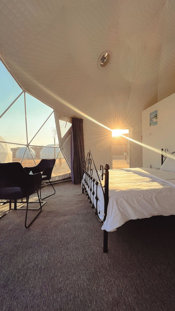 Luxury Desert Camp 23/50