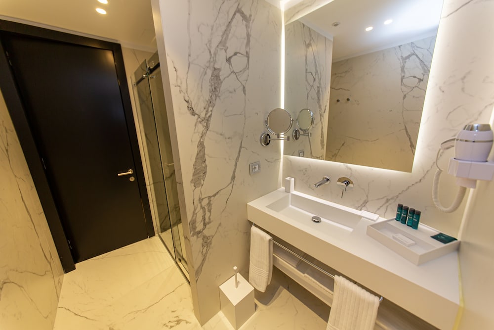 Unik Hotel 49/50