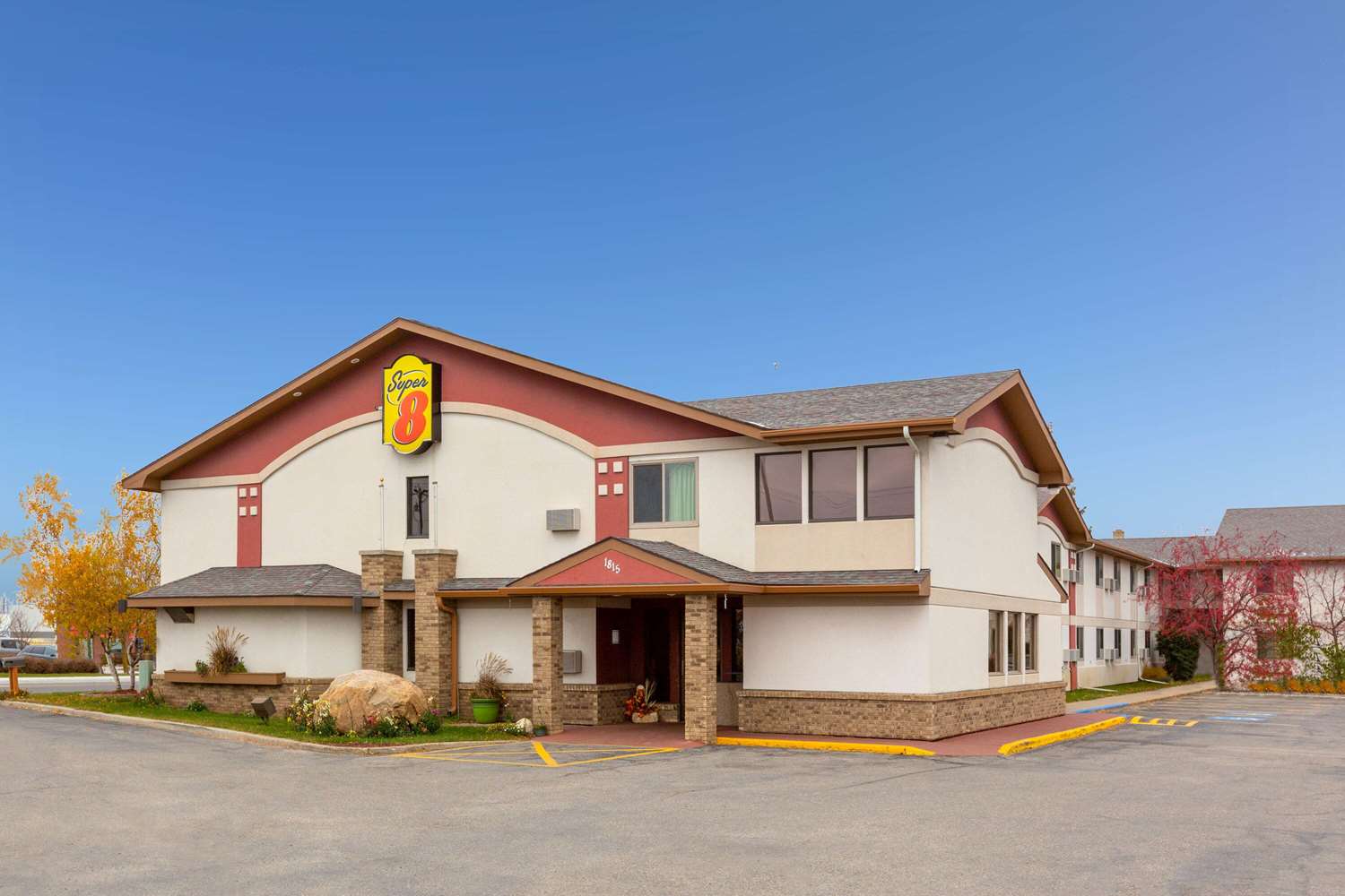 Super 8 By Wyndham Bemidji Mn 3/28