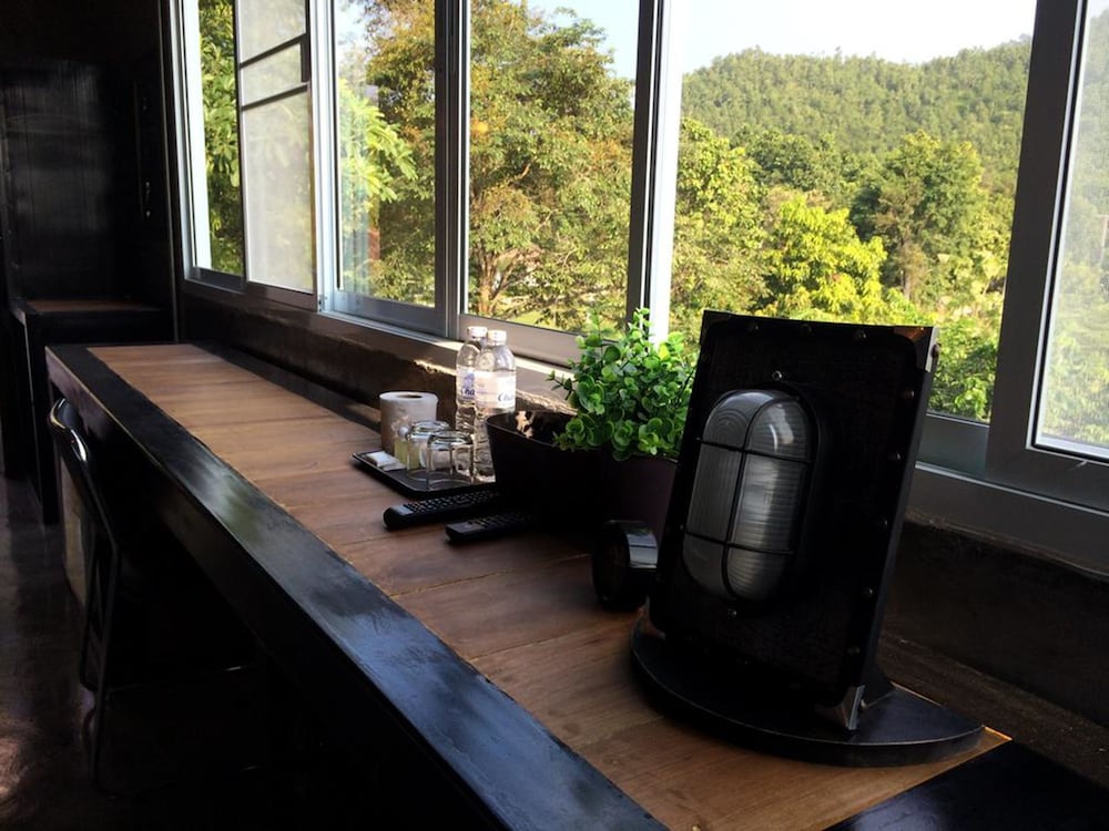 Norn Nab Dao Rimphu Resort 24/32