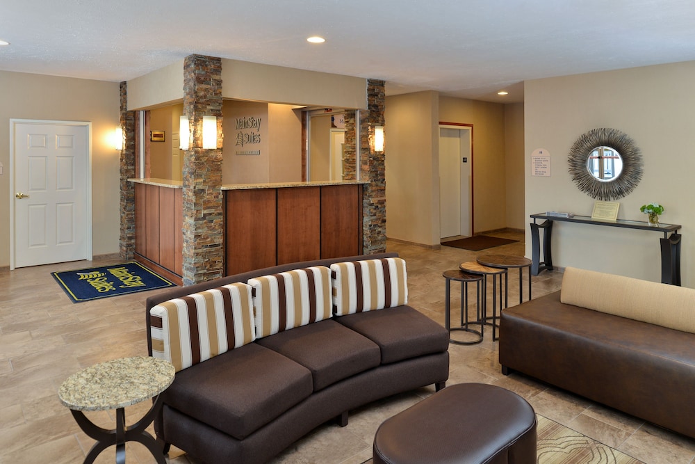 MainStay Suites Fargo - I-94 Medical Center 31/41