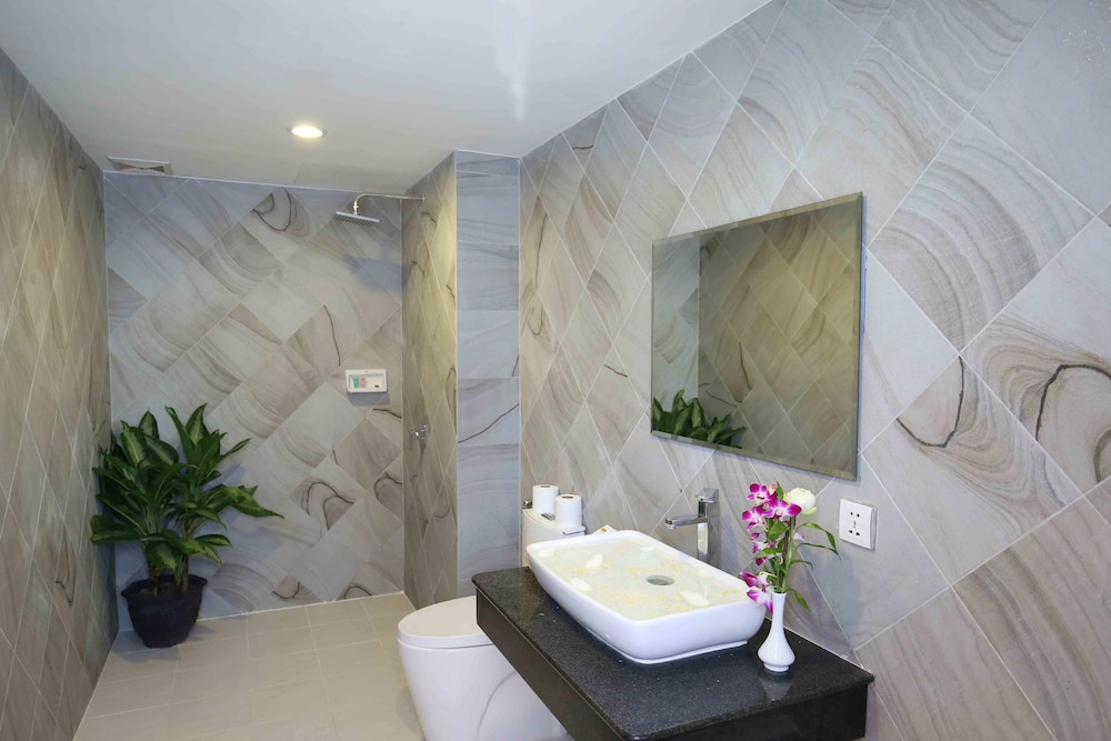 Holy Angkor Hotel 31/65