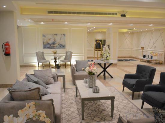 Alshurfah Loft 33/51