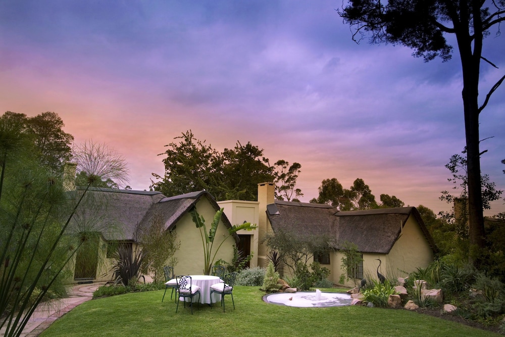 Hunter S Country House 4/33