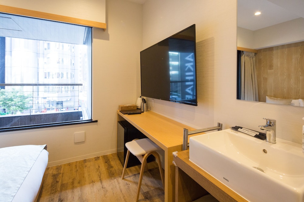 Sakura Cross Hotel Akihabara 35/36