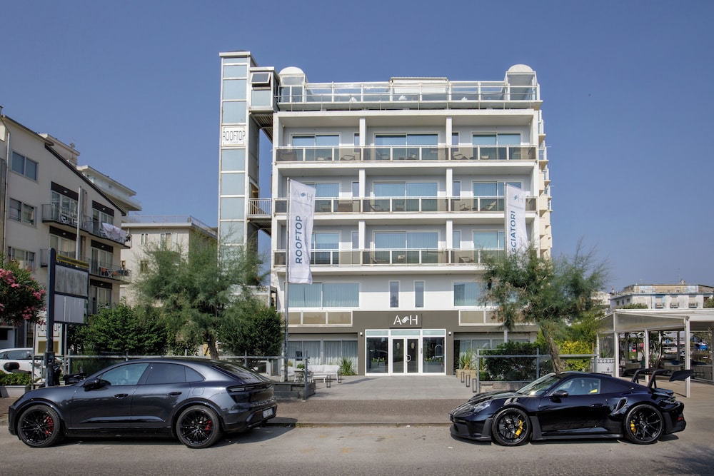 Ambasciatori Suite Hotel 103/110