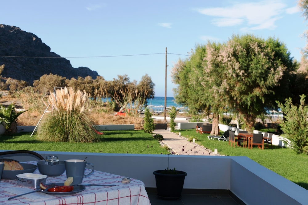 Plakias Suites 3/66