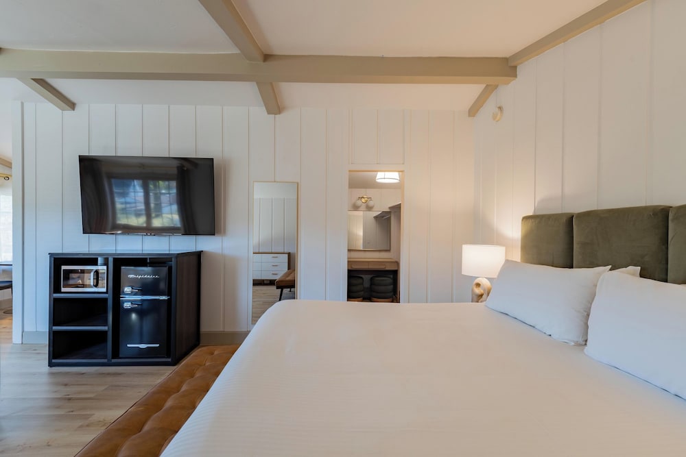 Sol, Suite, King Bed