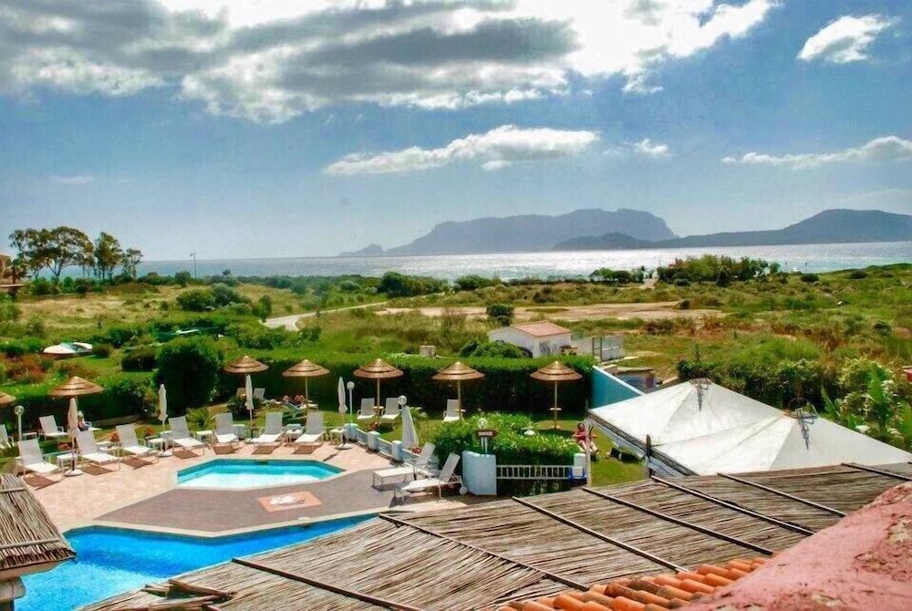 Stefania Hotel 58/87