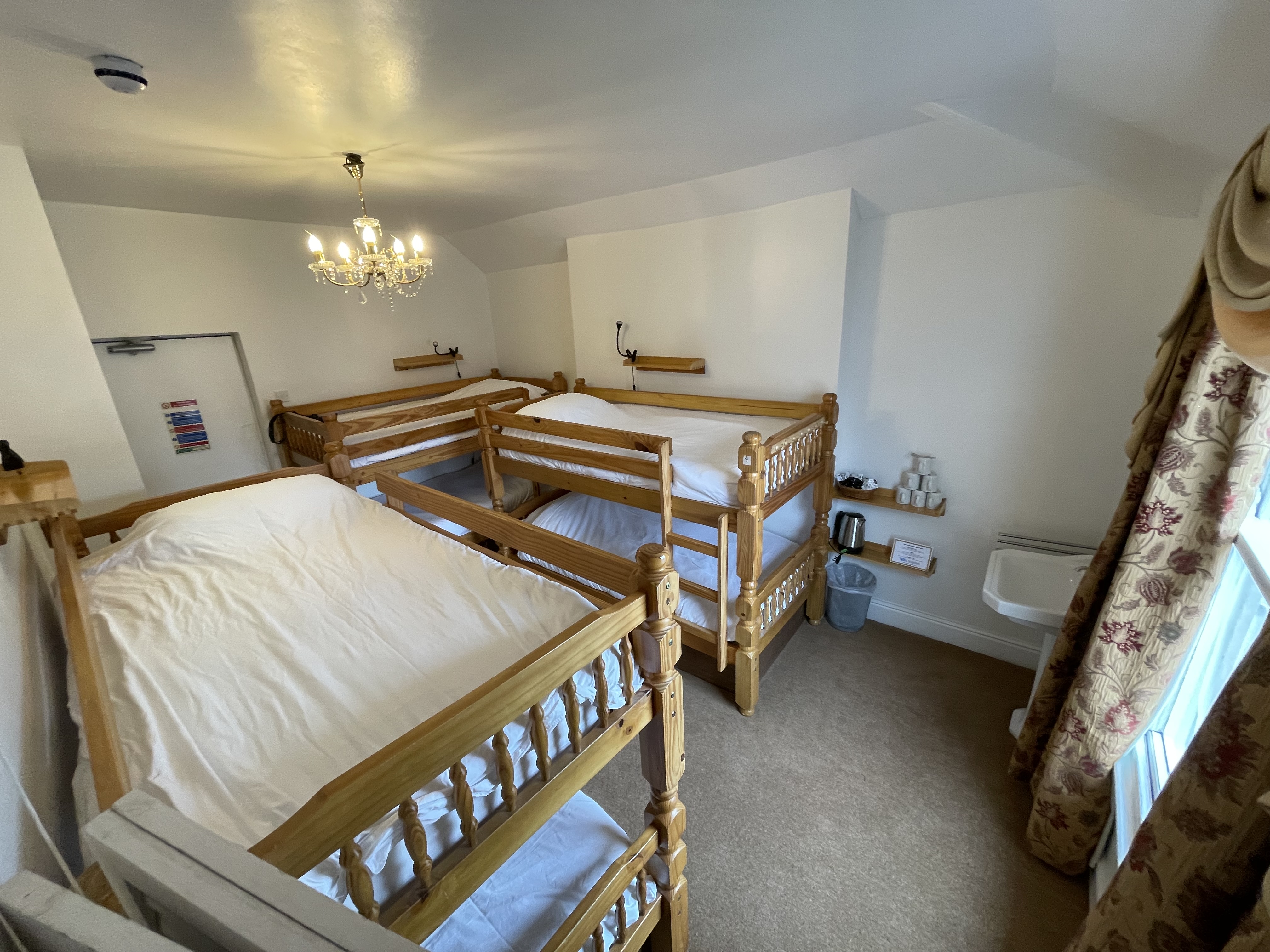 Private, 6 Bunk Beds